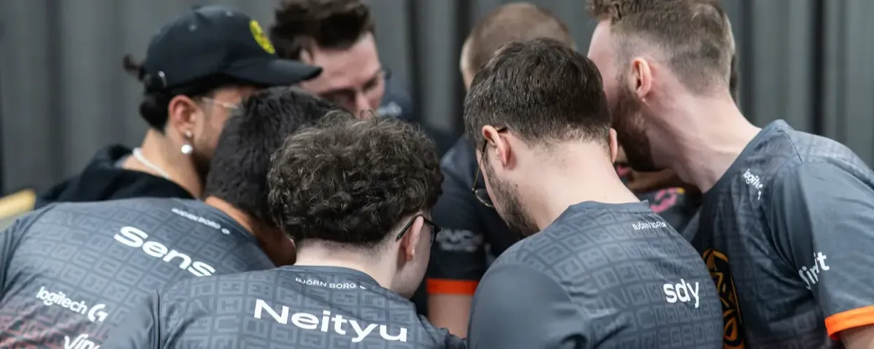  ENCE  defeats M1 and becomes the champion of YGames Pro Series Season 5