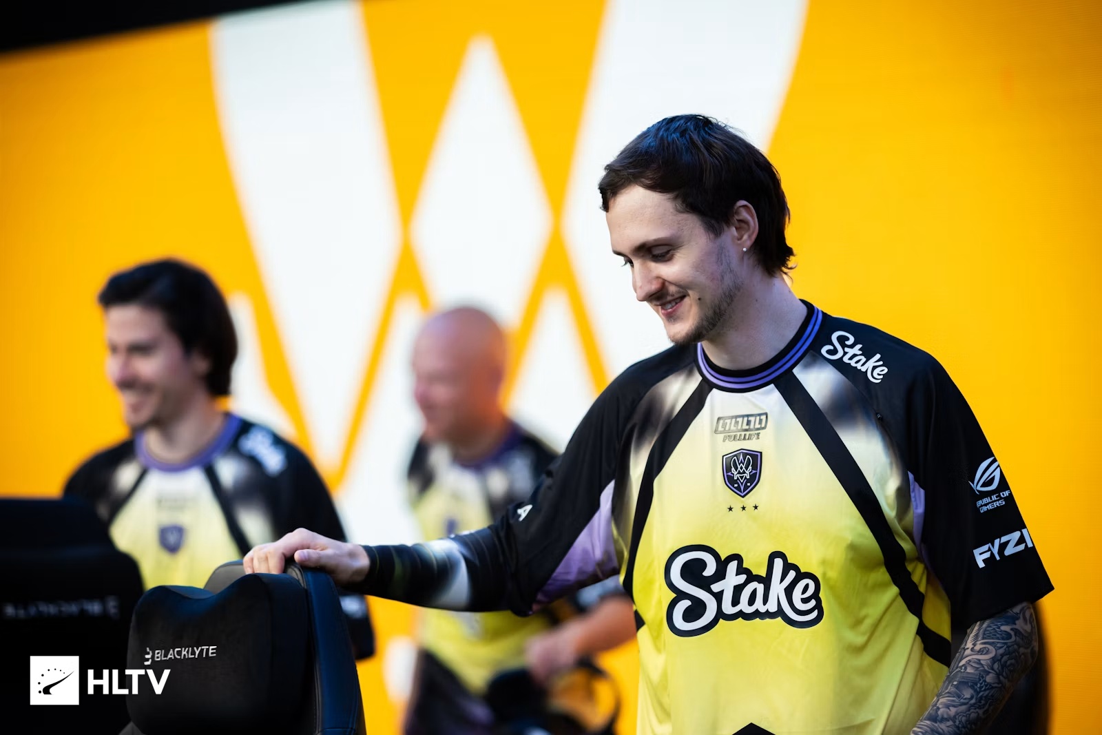 mezii  很高兴回归  Vitality  重新找回胜利状态