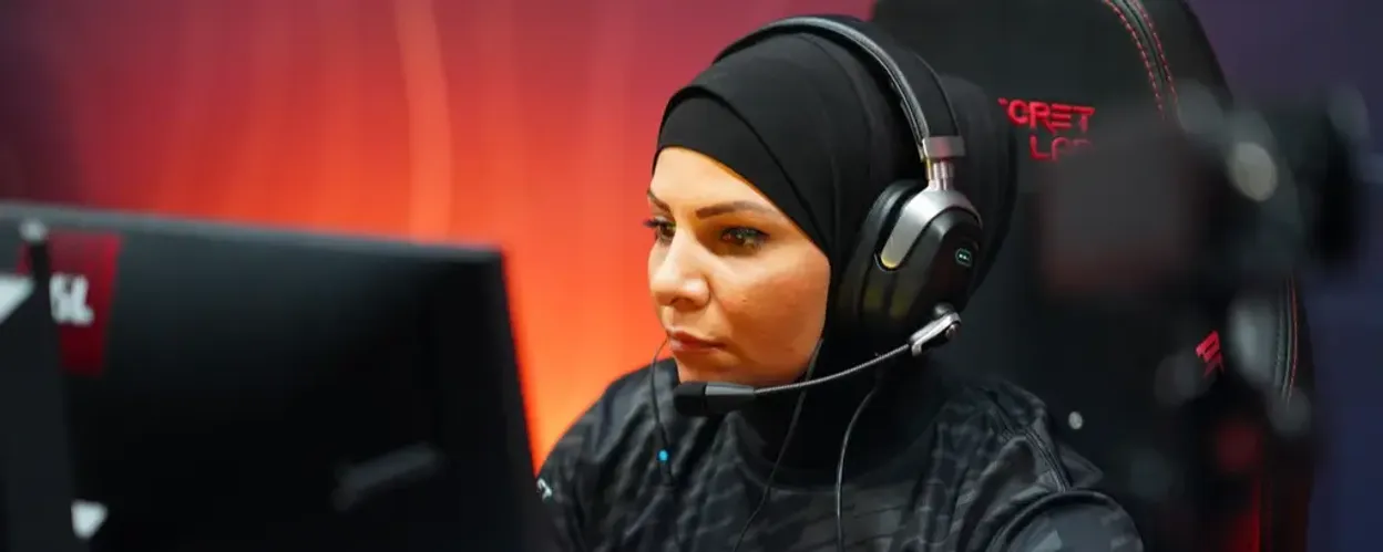  Imperial Valkyries  part ways with zAAz