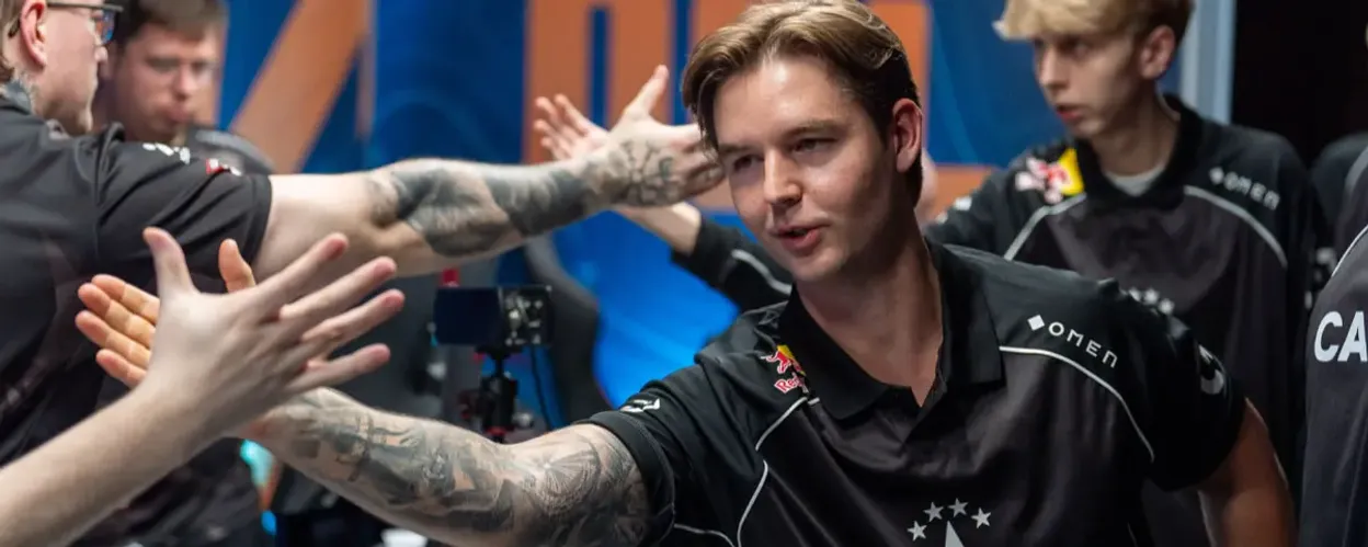  Astralis  ay makakalaban ang  Mouz , at ang  Vitality  laban sa Liquid sa BLAST Bounty Fall 2025