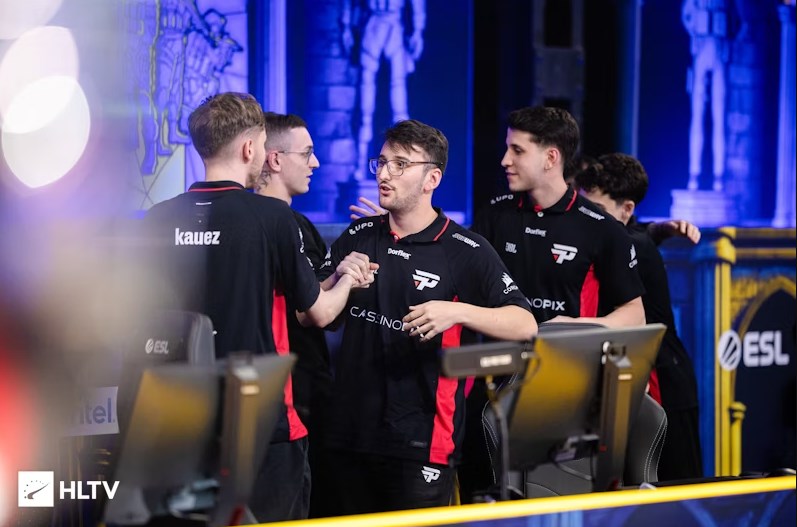  biguzera : ZywOo is better than s1mple in terms of being a person and a teammate