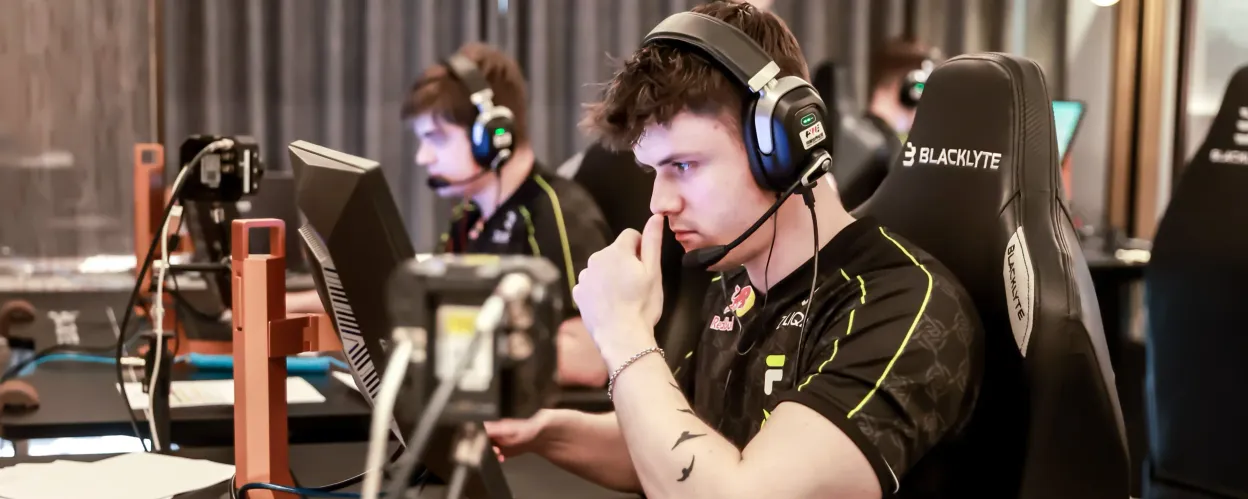 CS2 Новости Хакеры атакуют аккаунты профессиональных игроков во время Perfect World Shanghai Major 2024