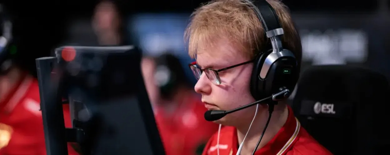 Jimpphat Leaves  Mouz  After 1503 Days