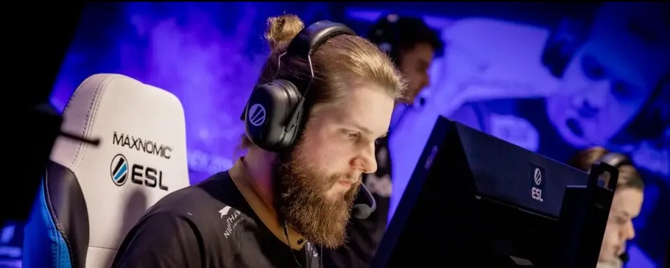 The Legend's Path: The Career of f0rest