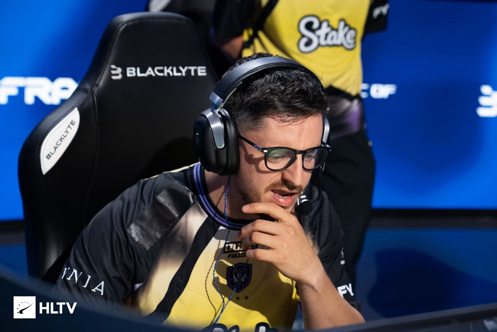 apEX says  Vitality  remain dangerous after grinding through BLAST Porto lower bracket