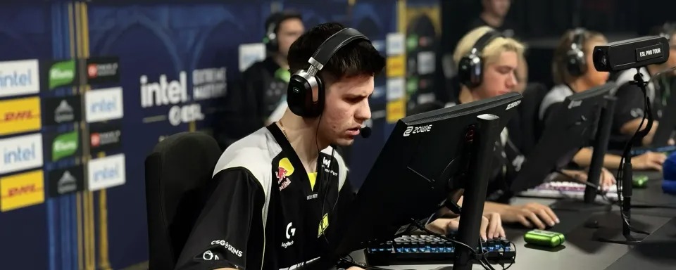 NAVI defeated  Imperial  at StarLadder Budapest Major 2025 Stage 2