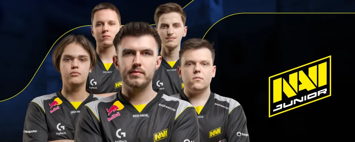 传闻： FUT Esports  可能签下前 NaVi Junior  阵容与 Misutaaa 。