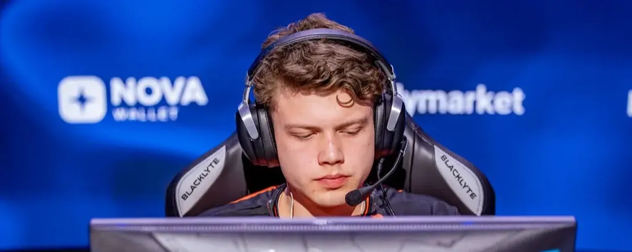  Eternal Fire  Bench  br0  Just One Month After Signing