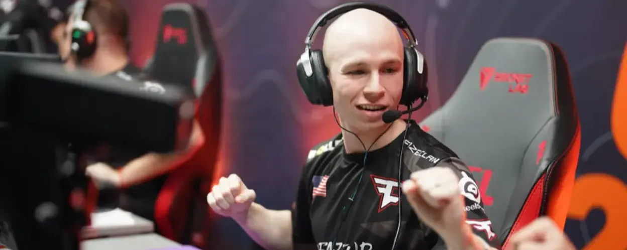 FaZe Benches EliGE