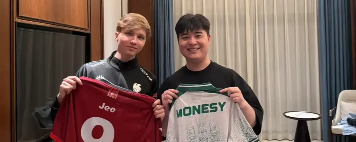  NiKo ,  m0NESY , and  kennyS  เสมอกับ  TyLoo  ใน China Showmatch