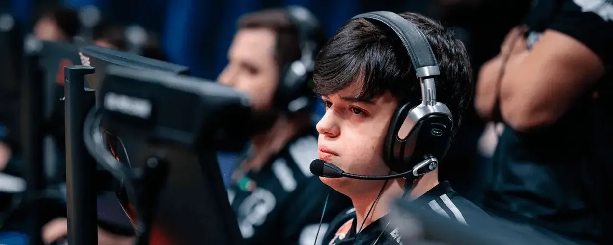  FURIA Esports  eliminate G2 and advance to the Esports World Cup 2026 semifinals