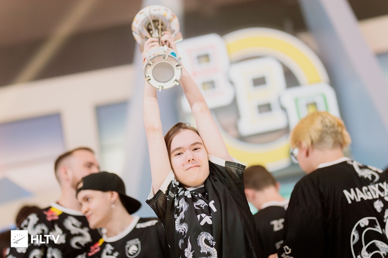 HLTV 2024 Best Player TOP1:  Donk 