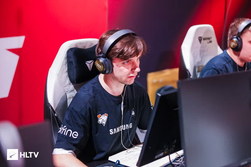 Virtus.pro overturns two series deficits to win WINLINE MPKBK CIS LAN title