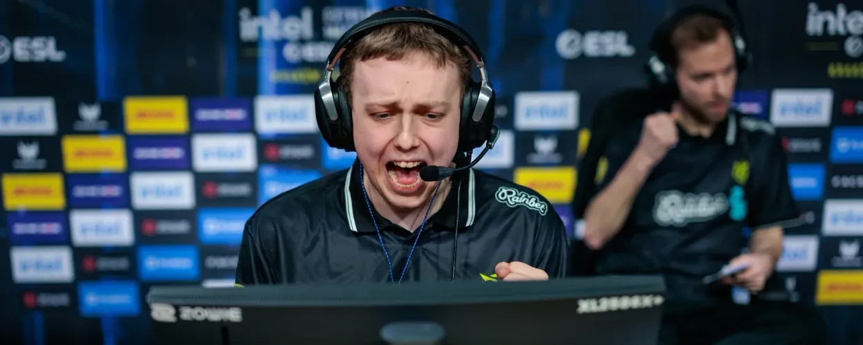  Fnatic  Sign  cairne  to Complete Ukrainian Roster