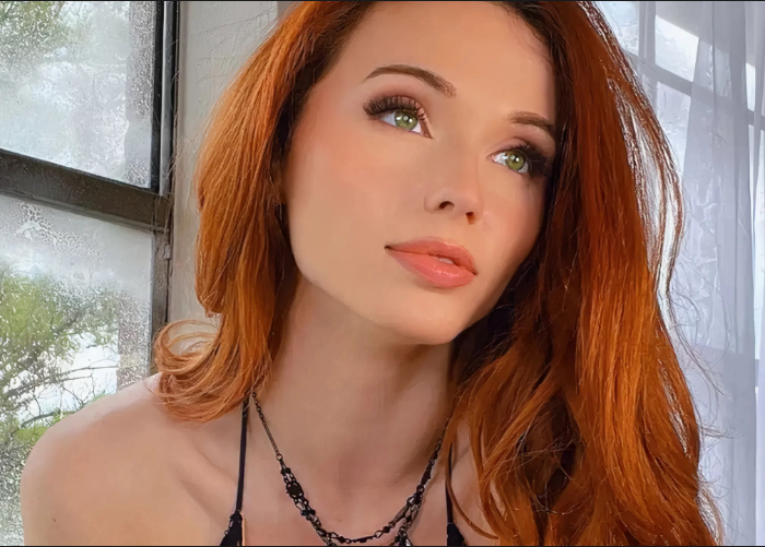 Amouranth стала со-владельцем команды Counter-Strike 2