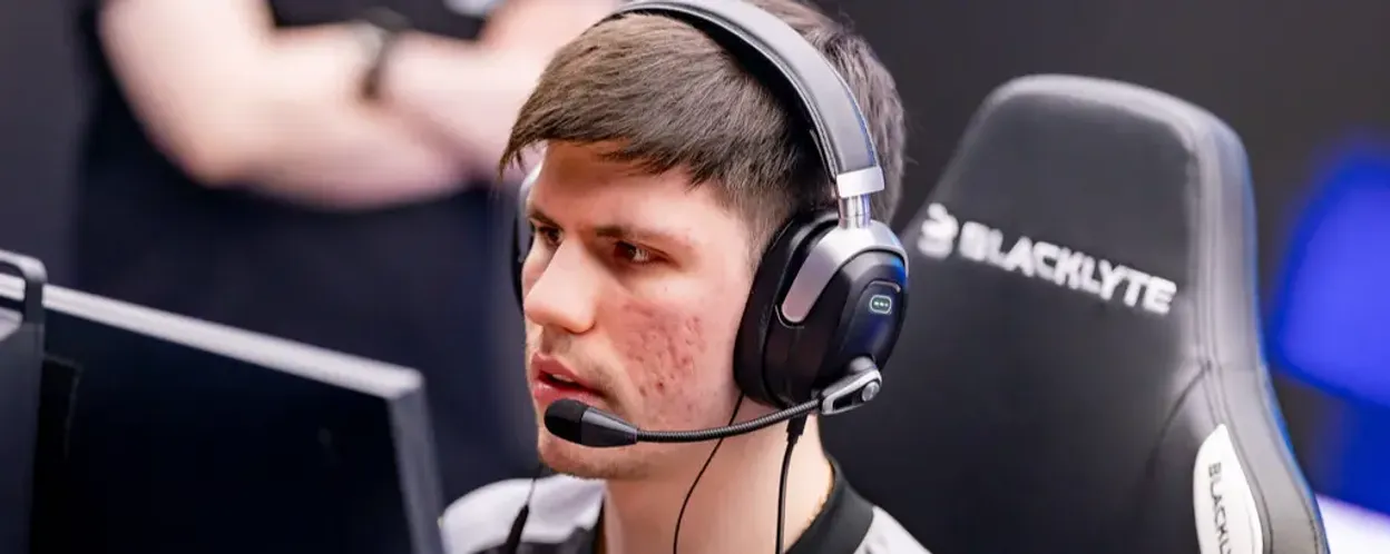 NAVI Esce dalla Top 10 della Classifica Globale di Valve