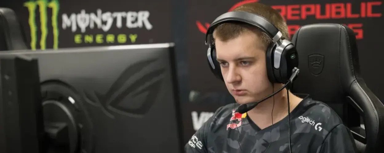 NIP Loan xKacpersky from  ENCE 