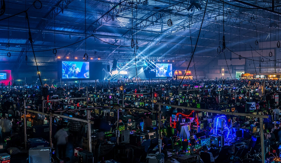 Dreamhack покидает Йёнчёпинг, и будущее летнего фестиваля под вопросом