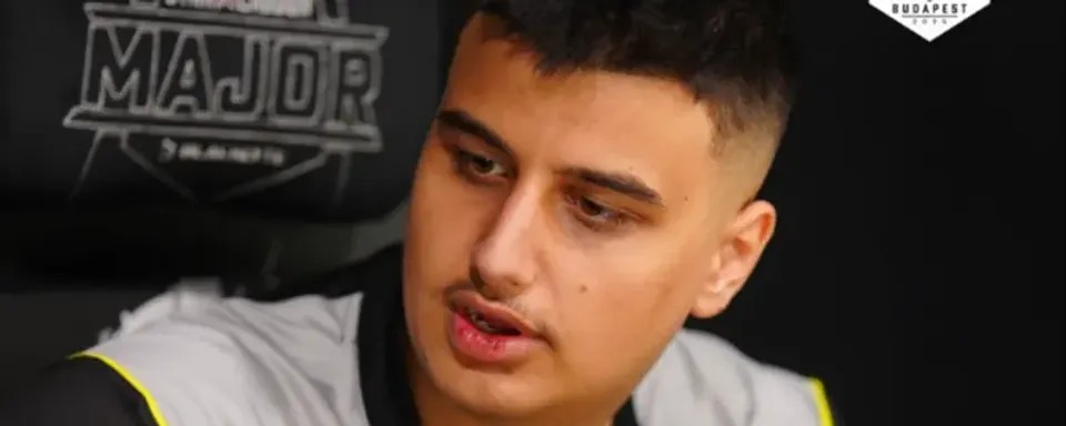  Natus Vincere  crushed FlyQuest in the first round of StarLadder Budapest Major 2025: Stage 2