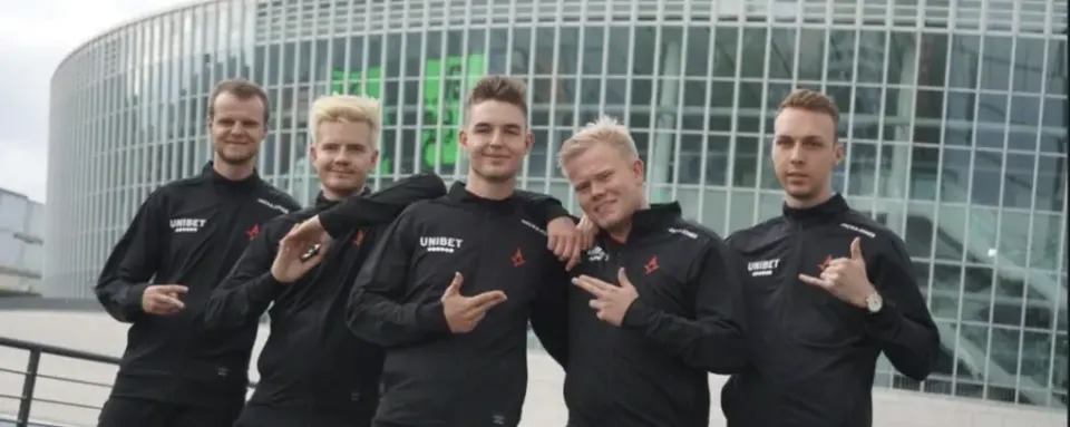gla1ve Retires as Player and Becomes Coach