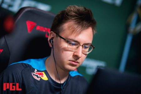 数据对比：Ax1Le在CS新版本表现对比CSGO末期明显下滑