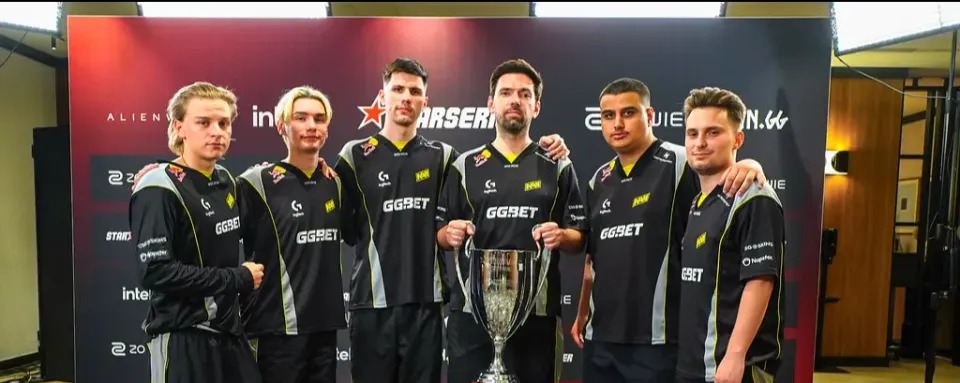 NAVI Players Participate in New Year's Quiz