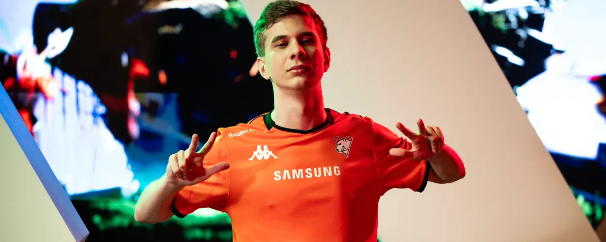  Virtus.Pro  e AVULUS avanzano al FISSURE Universe: Episode 6 Main Stage