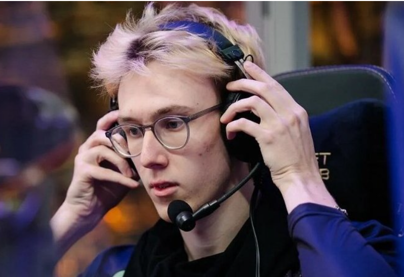 SaberLight troll các đối thủ tại Riyadh Masters 2024 bằng cách tuyên bố một thành tựu cá nhân