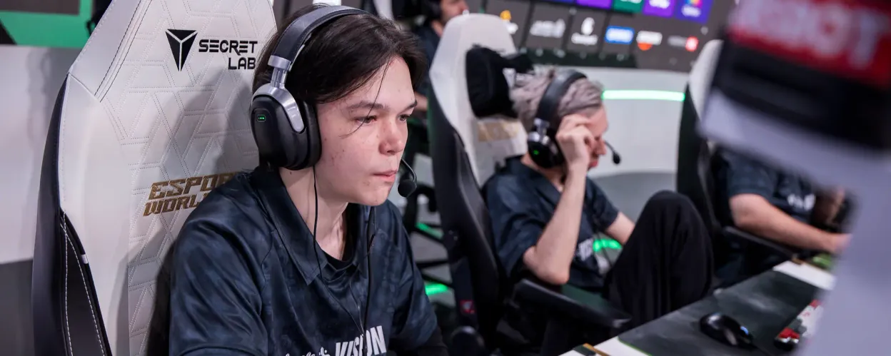  PARIVISION  ผ่านเข้าสู่รอบเพลย์ออฟของ Esports World Cup 2025