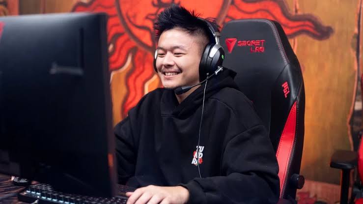  Royal Bear  recover from opening loss to secure DreamLeague qualification