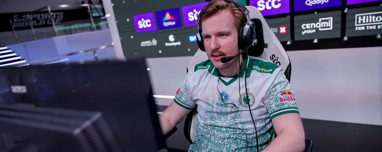  Team Falcons  Secure Final Playoff Spot at Esports World Cup 2025