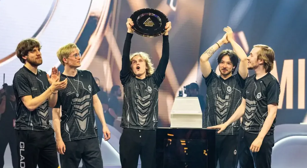  dyrachyo  sprach über eine ungewöhnliche Angewohnheit von  Gaimin Gladiators  während der Matches