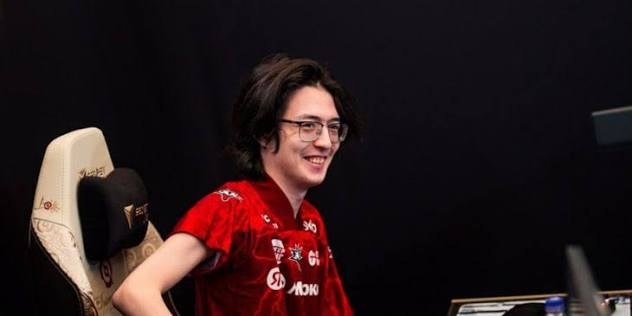  Team Yandex  defeat  LGD Gaming  to reach BLAST Slam VIII upper semifinals
