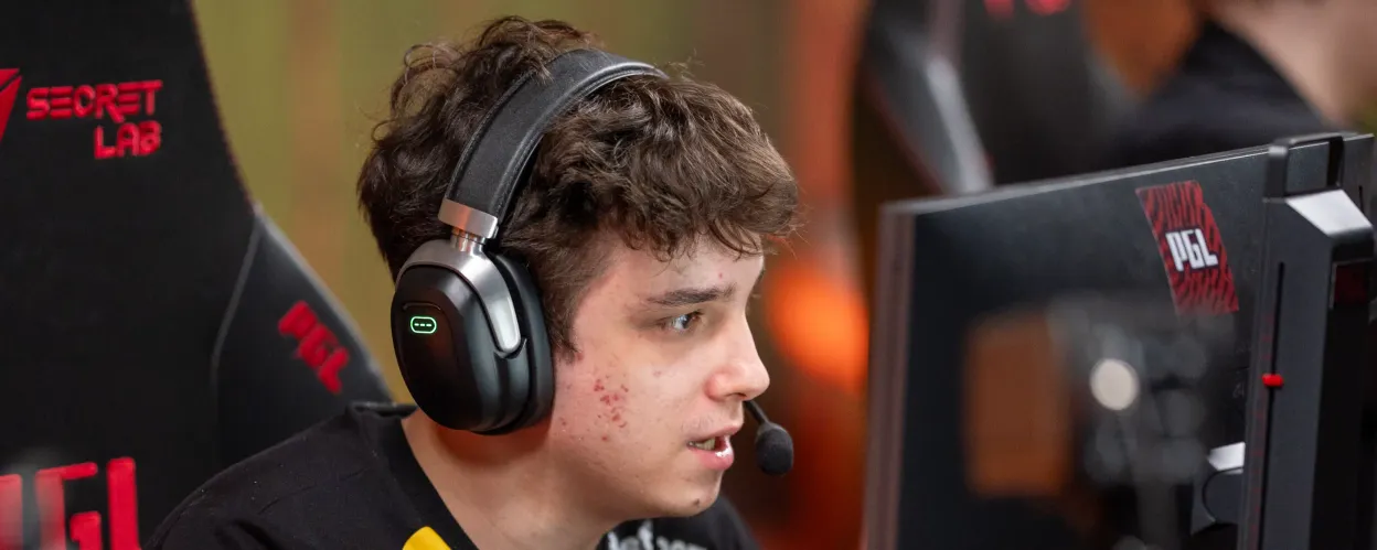 Team Spirit Avanza a los playoffs, AVULUS sale del torneo en PGL Wallachia Temporada 4