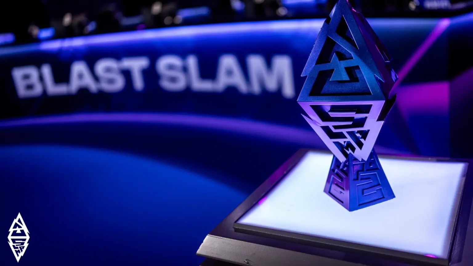 Team Yandex  和 Aurora 晋级，MOUZ 和 Yakult Brothers 退出 BLAST Slam VIII