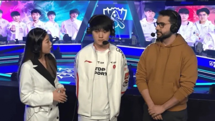  JackeyLove  : Lavora sodo, pratica di più, gioca di più, guarda di più e sforzati verso il campionato