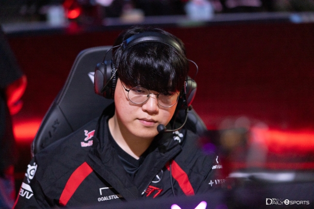 Gumayusi : Not enough preparation for the bottom lane heroes, apologize to the fans