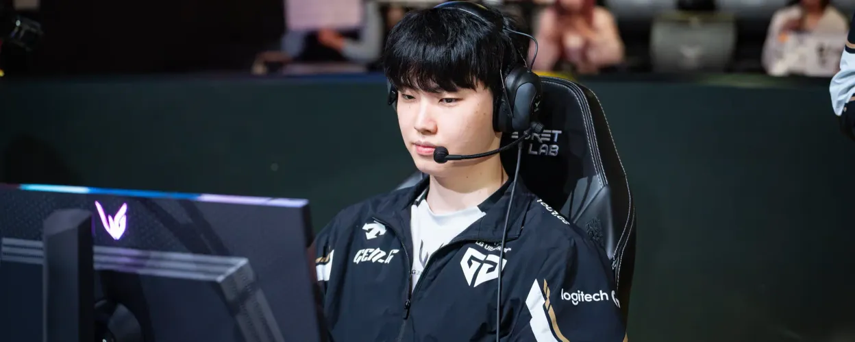  Generation Gaming  Trở thành đội đầu tiên đủ điều kiện tham gia vòng playoffs LCK Mùa 2025