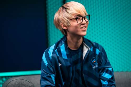 dig战队宣布:老将froggen加入队伍