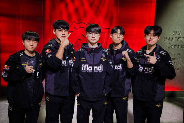 Promising future!  Zeus , Oner, and Keria have never missed the World Championship in their careers