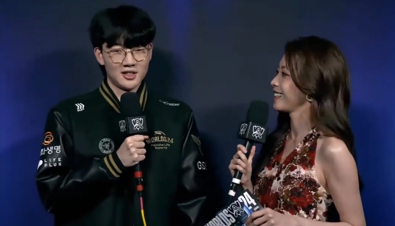 Viper conducted an interview with Xiran entirely in Chinese: "I wouldn't consider myself an AD player's textbook"