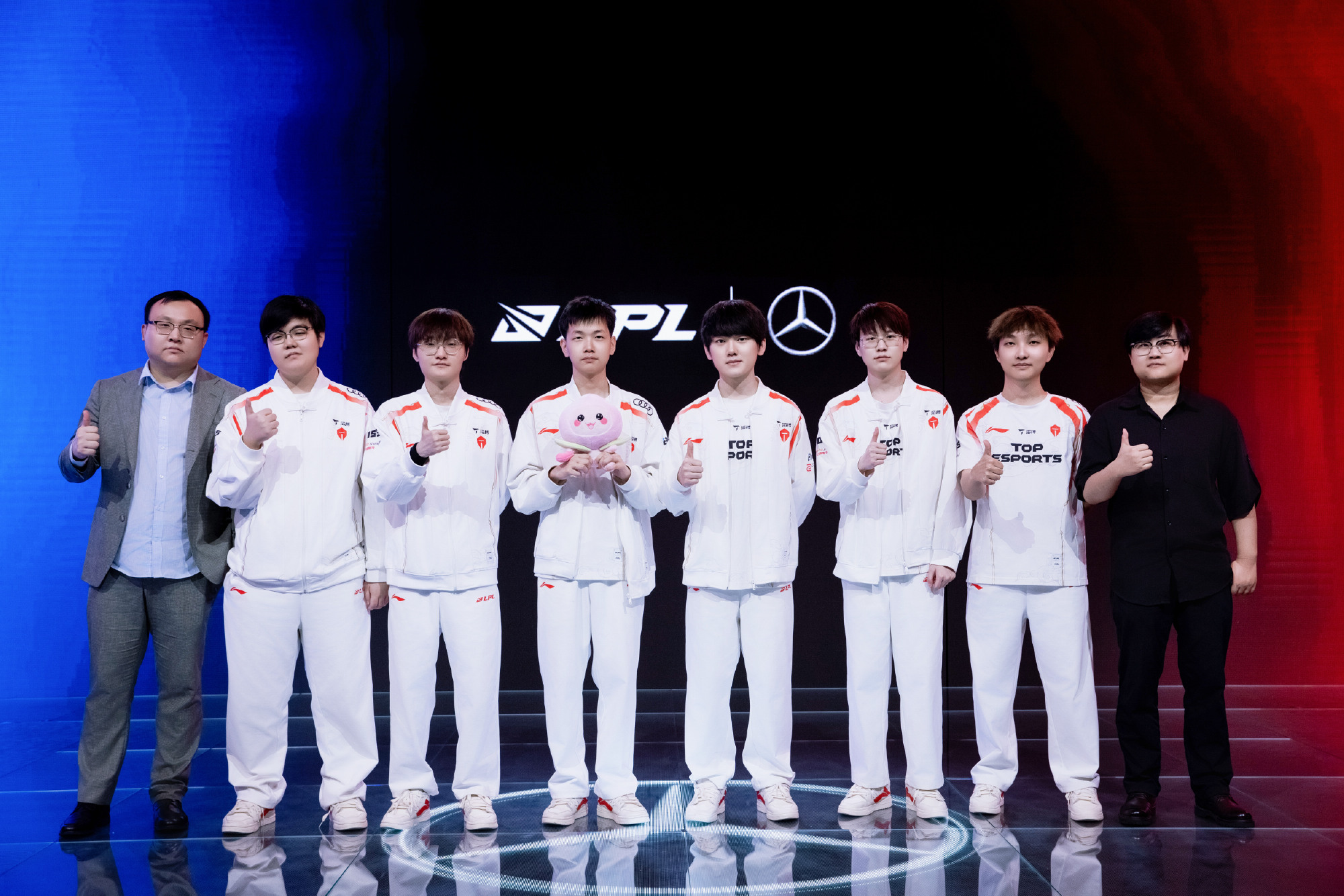 TES遗憾止步季军 仅收获50万奖金 全年S赛积分定格在150分