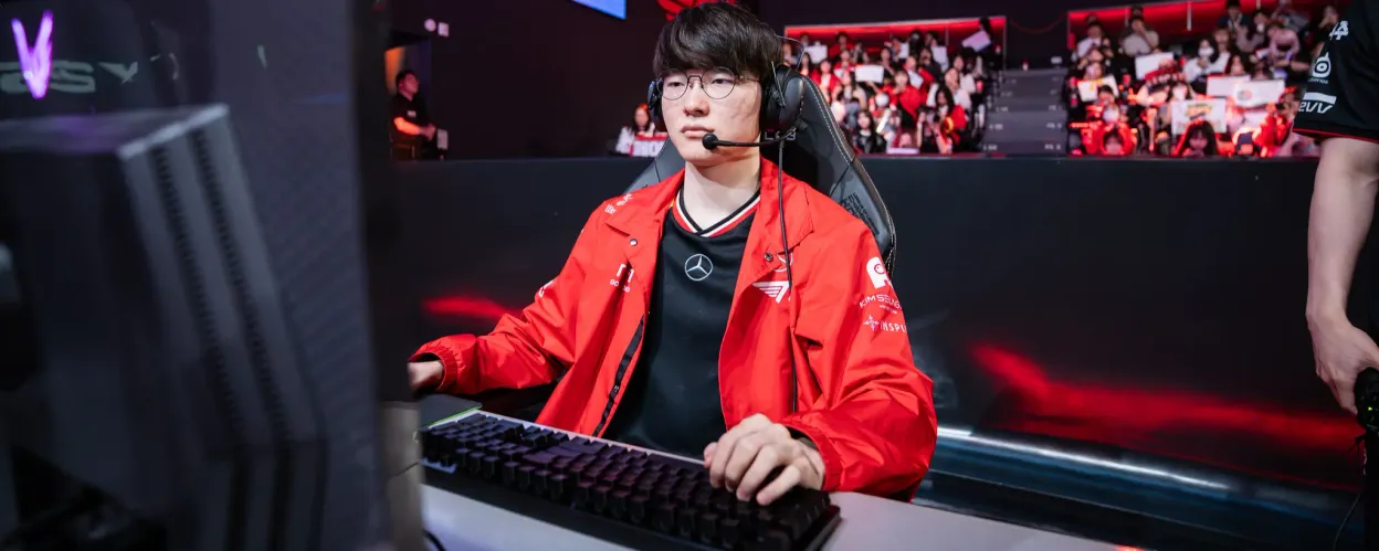  T1  enfrentar  Hanwha Life Esports  pelo slot do MSI
