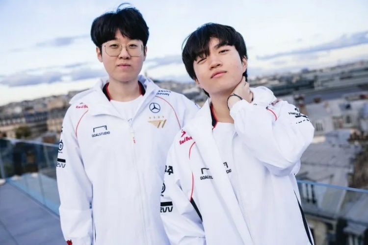  Zeus : Compared to BO1, we are indeed stronger in BO5; we are a team that is unpredictable.