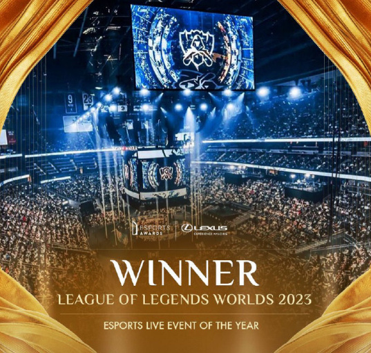 Il campionato mondiale di League of Legends S13 ha vinto il premio per il miglior evento e-sport dal vivo dell'anno!