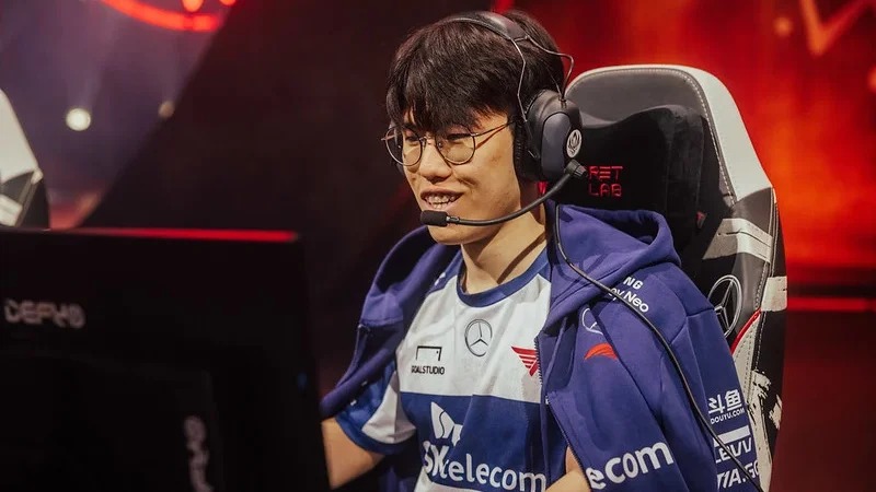  Oner  : La audiencia intrusa quería abrazar a He Ge; si tenía malas intenciones, habría sido un gran problema