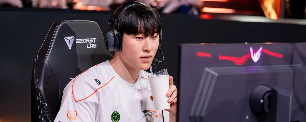  Hanwha Life Esports  在 LCK 2025 賽季中以 2:0 的比分戰勝  Nongshim RedForce 