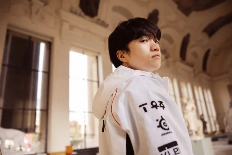  Keria ：從瑞士輪結束準備八強賽時 我就感覺到相赫哥的狀態不對勁