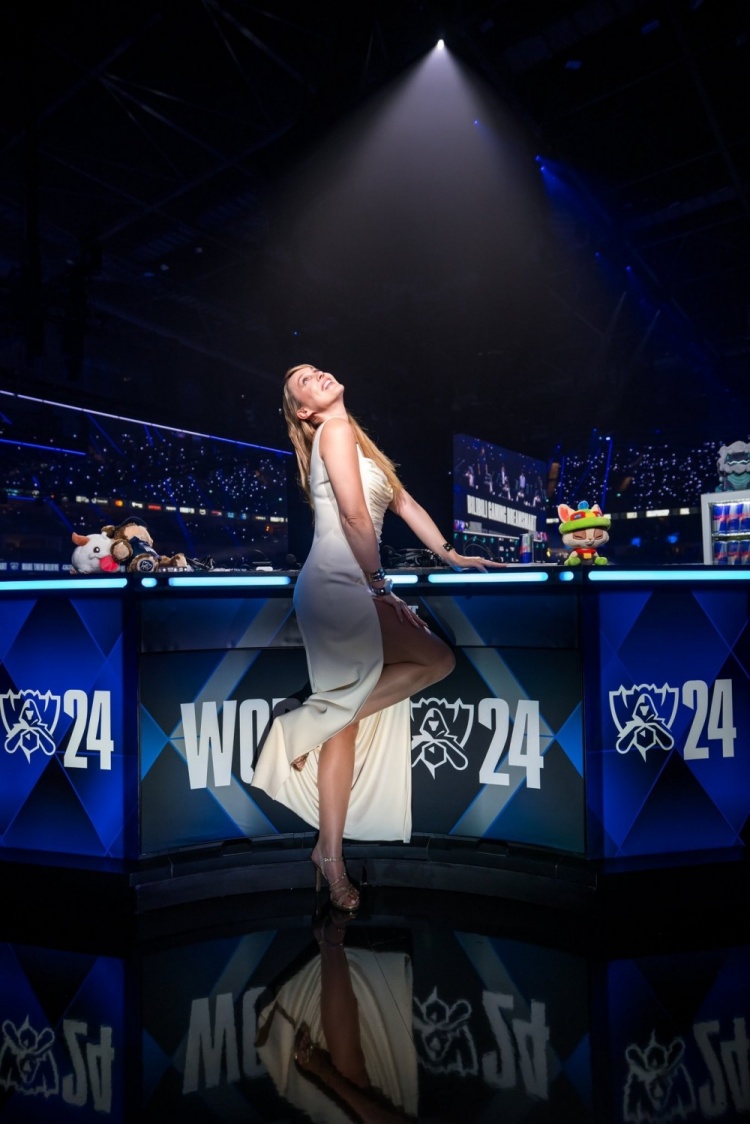 LEC-Moderatorin Sjokz teilt Worlds-Fotos: Ein unglaubliches Jahr