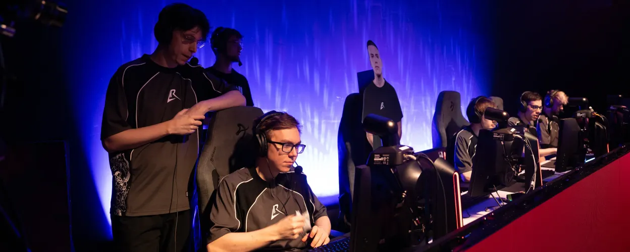  Los Ratones  have become the champions of EMEA Masters Winter 2025